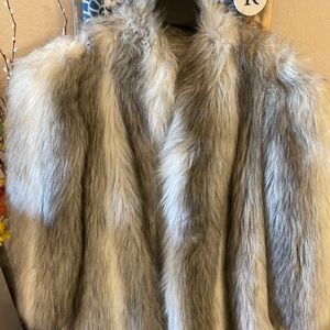Vintage 90s Casper faux fox fur coat | 1990s deadstock Arctic faux Fox Fur Coat